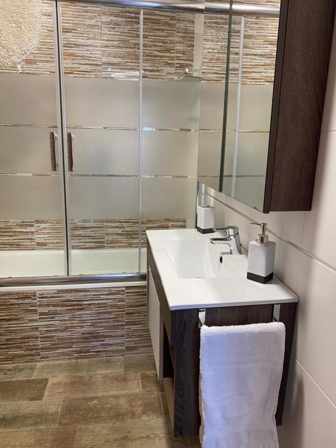 Apartamento Andalucia - Sea View, Beach, Marina, Lift & Free Parking การ์รูคา ภายนอก รูปภาพ