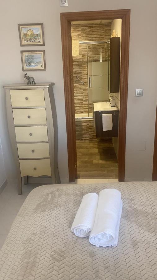 Apartamento Andalucia - Sea View, Beach, Marina, Lift & Free Parking การ์รูคา ภายนอก รูปภาพ